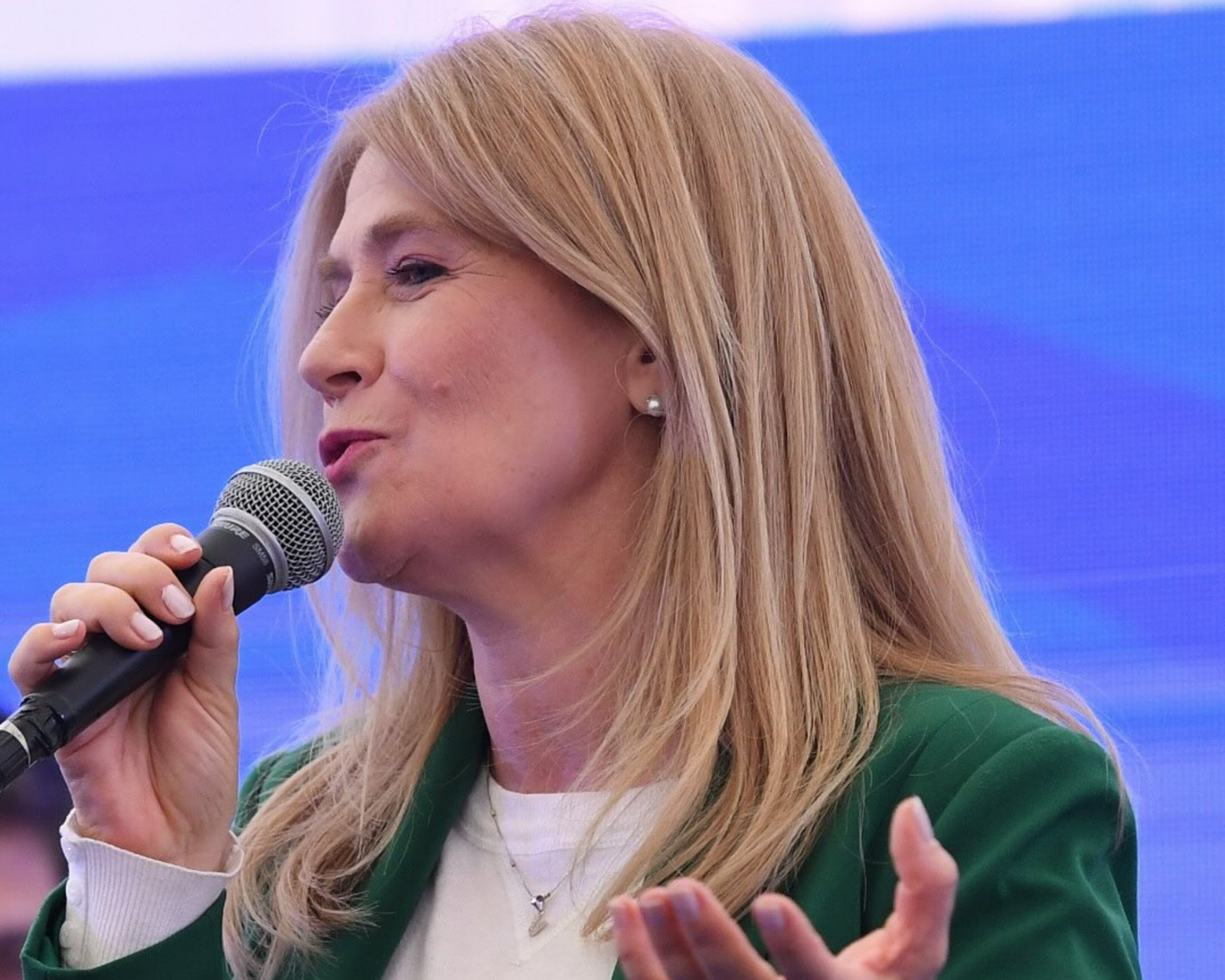 Veronica Magario contra Milei